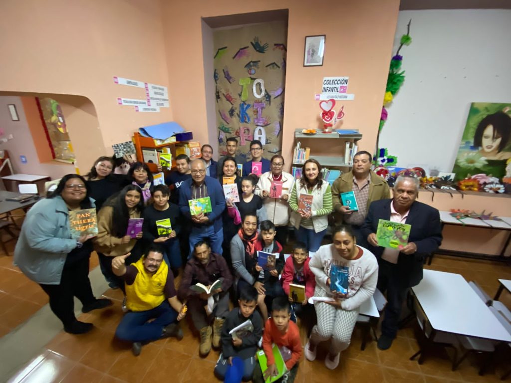 Inauguran sala de lectura Tokipa en biblioteca de Vicente Guerrero.