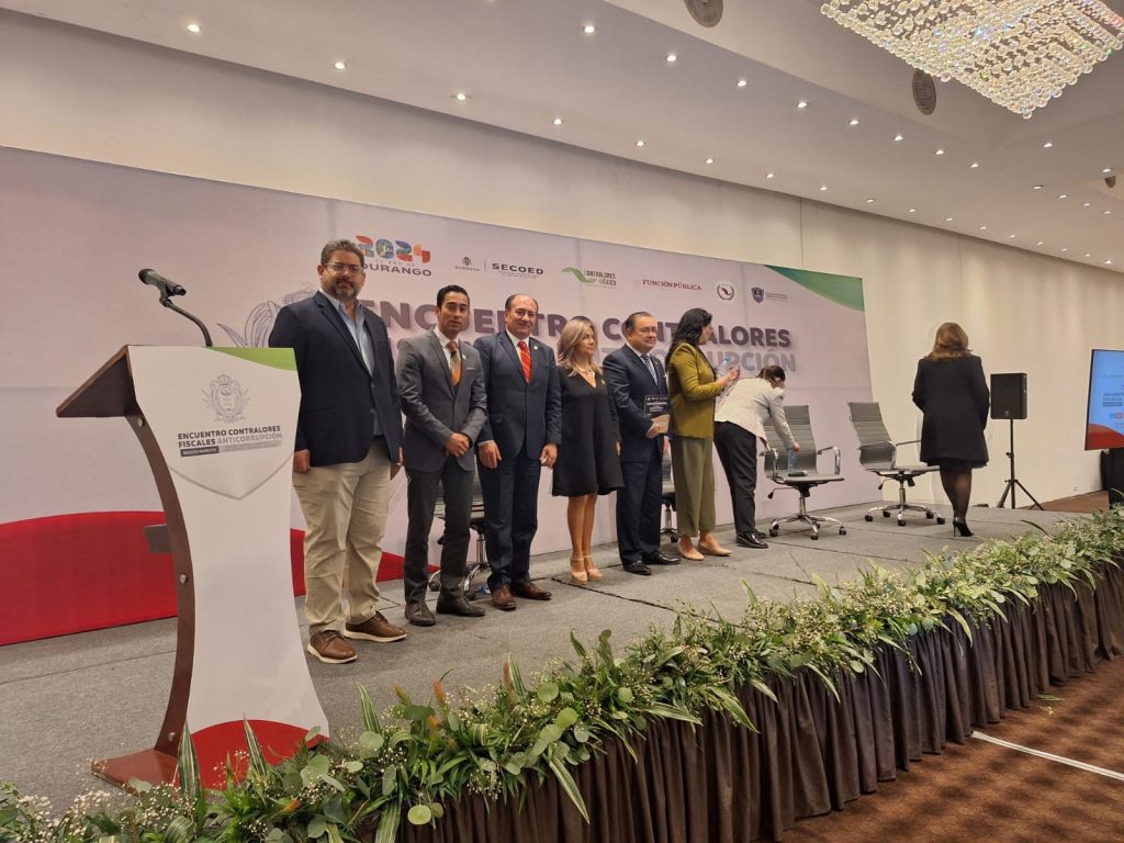Participa Francisco Cisneros en el Encuentro de Contralores – Fiscales Anticorrupción*