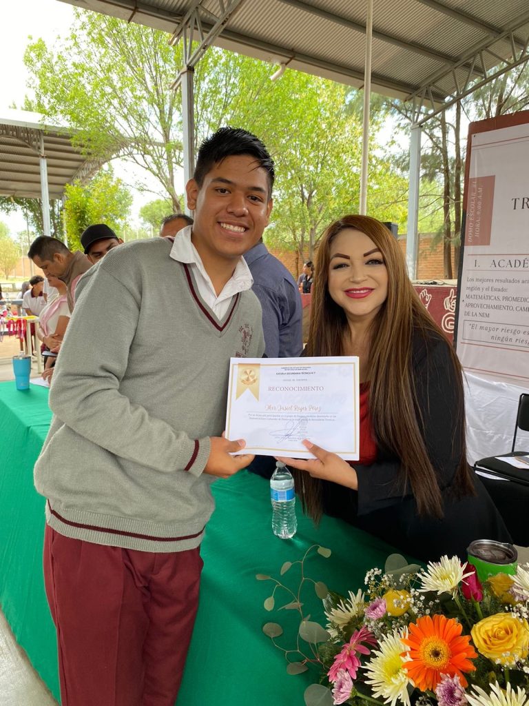 Reconocen el talento estudiantil de la escuela secundaria número 7.