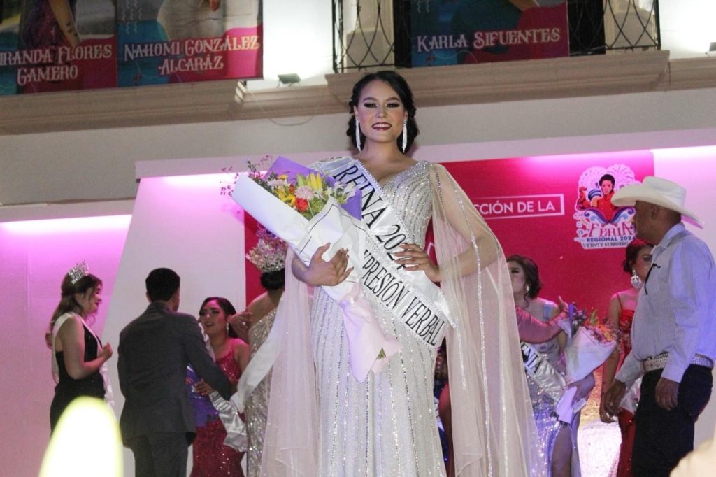 Eligen reina de la feria 2024 de Vicente Guerrero.