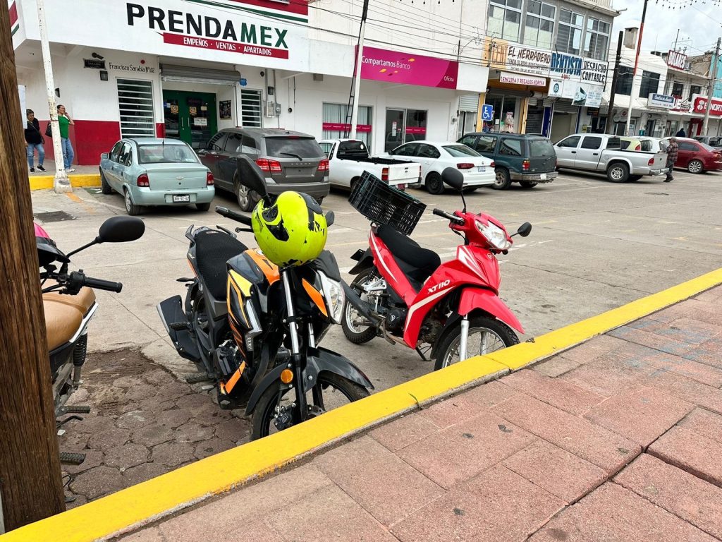 Evita ruido excesivo en motocicletas invitan autoridades de Vicente Guerrero.