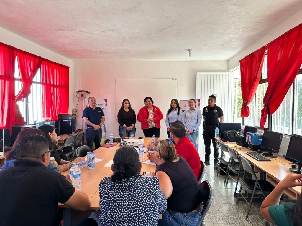 Concluye el taller «Más valor a tu empresa» en Vicente Guerrero.