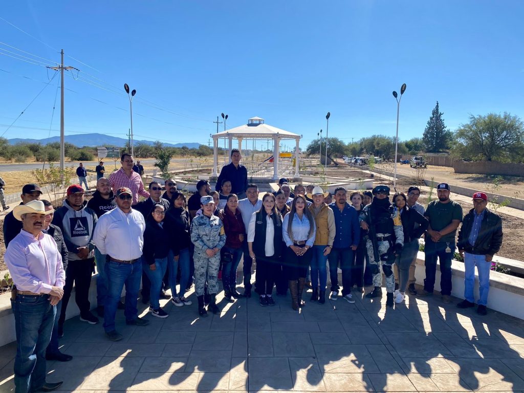 Continúa la reforestación en espacios municipales de Vicente Guerrero.